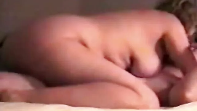 贅沢、人々は奴隷にジャンプするのが大好き 素人 女性 の セックス 動画