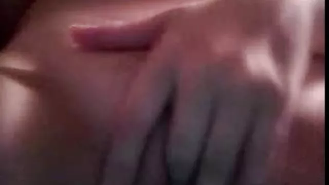 19年の参加でセックスは非常に美しいです 動画 エロ 女子