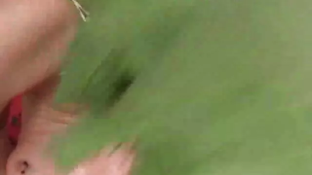 父はレジ係で眠い女の子を養い、セックスを設定します 女性 向け エロ 無料 動画